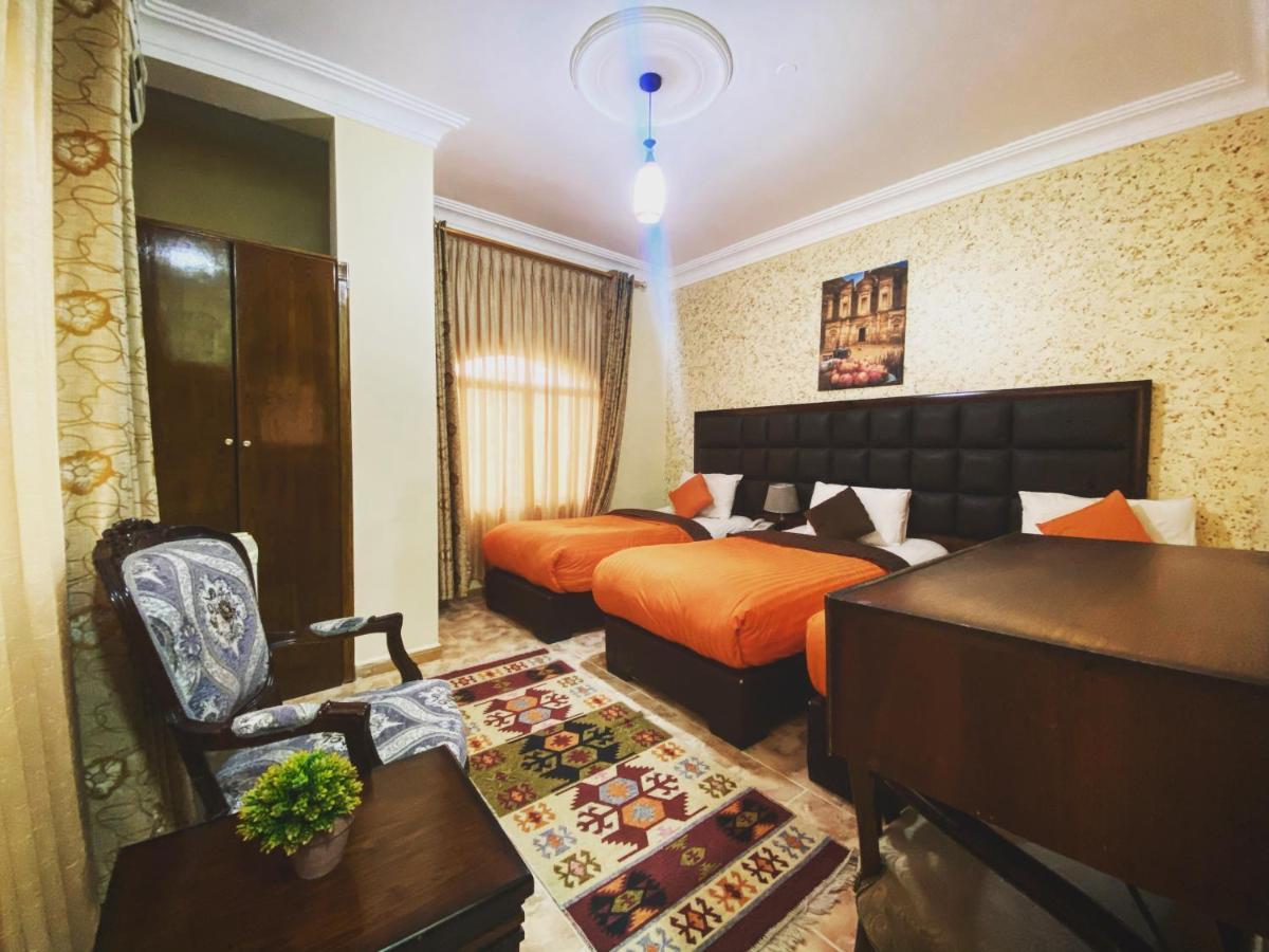 Anbat Midtown Hotel Wadi Musa Extérieur photo