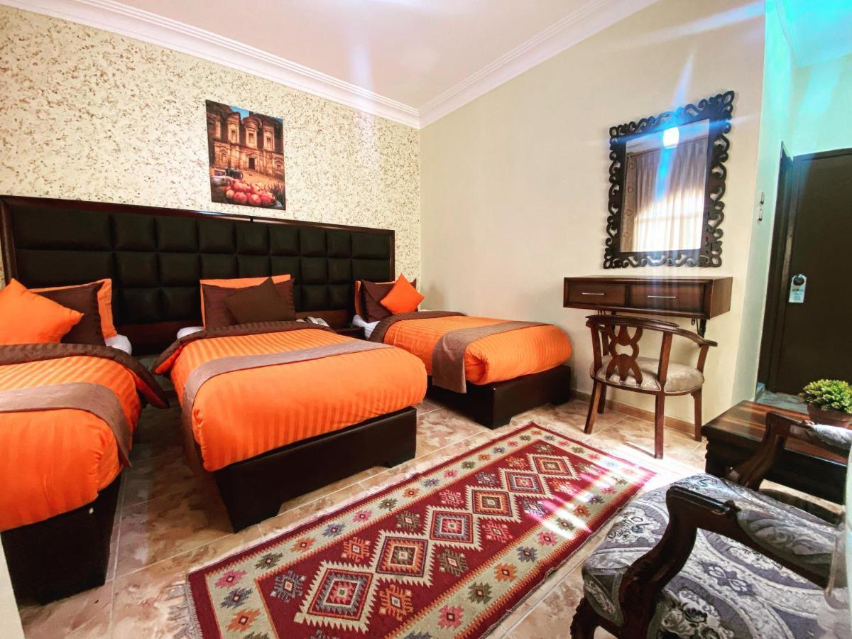 Anbat Midtown Hotel Wadi Musa Extérieur photo