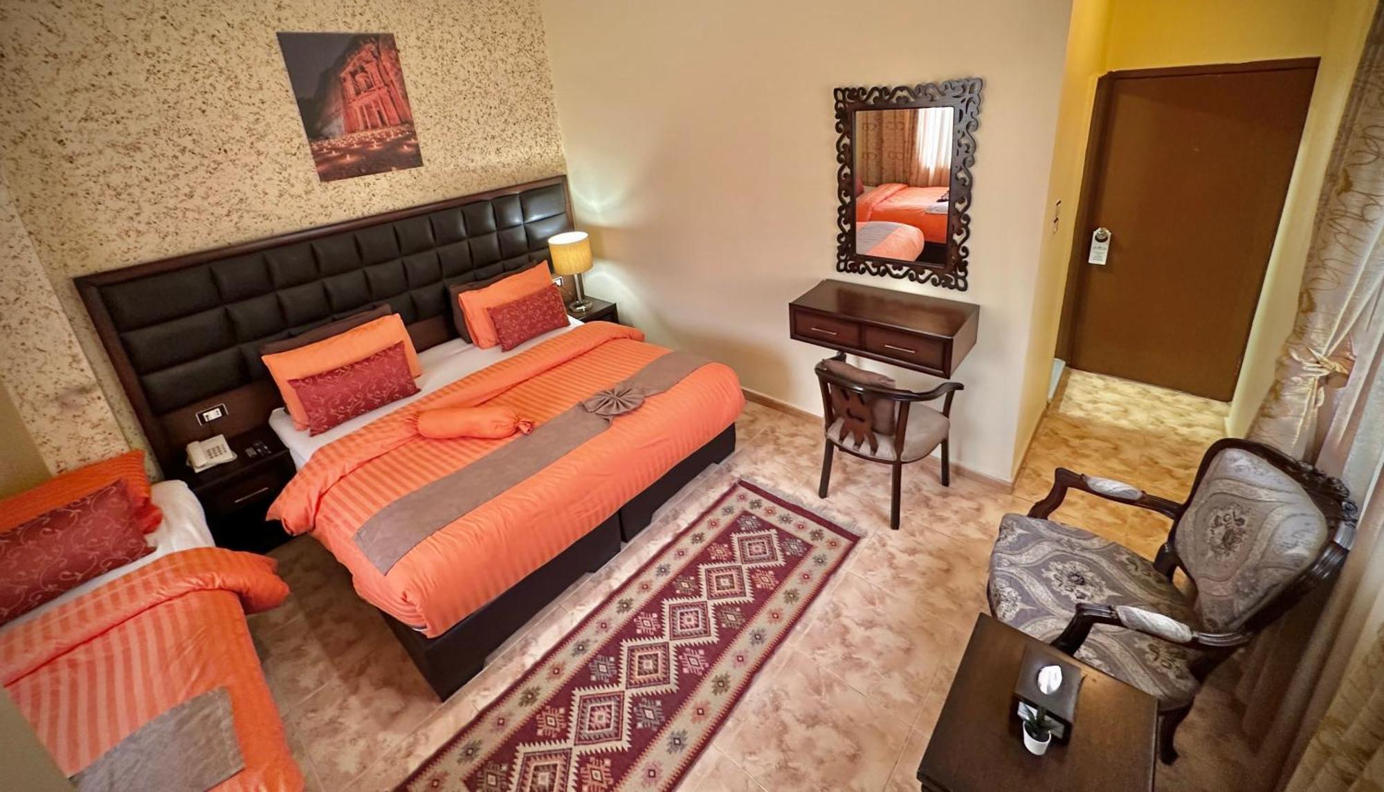 Anbat Midtown Hotel Wadi Musa Extérieur photo