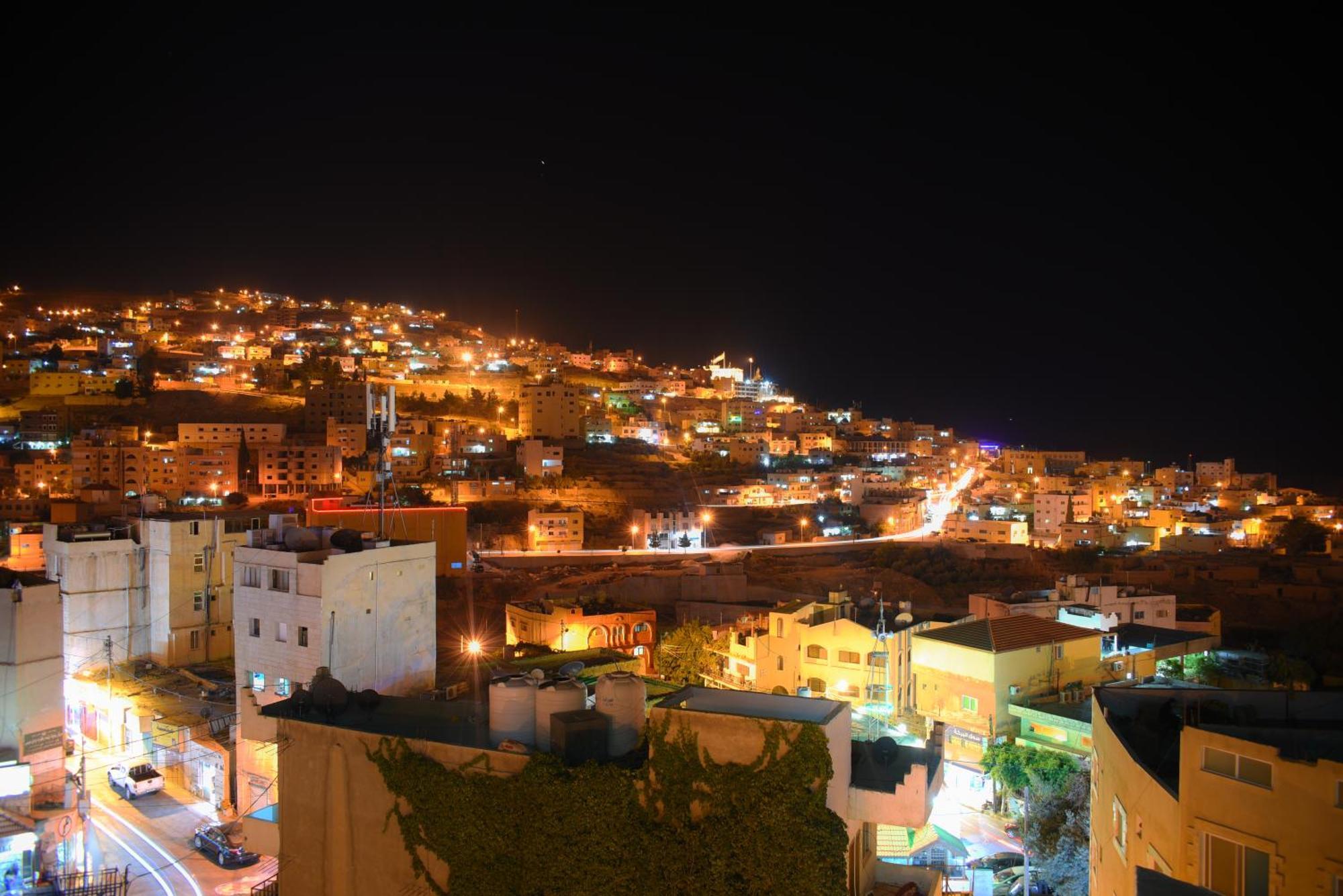 Anbat Midtown Hotel Wadi Musa Extérieur photo