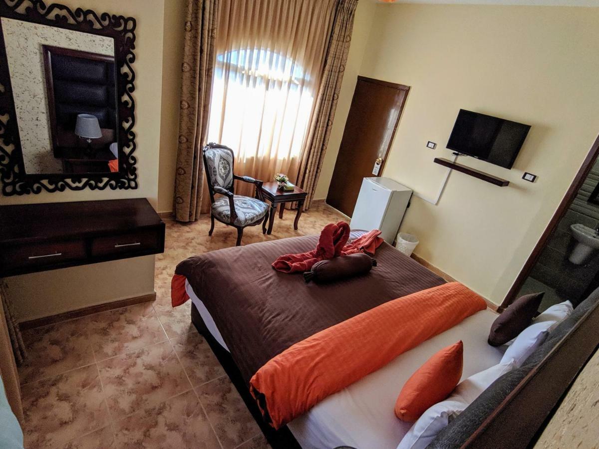 Anbat Midtown Hotel Wadi Musa Extérieur photo