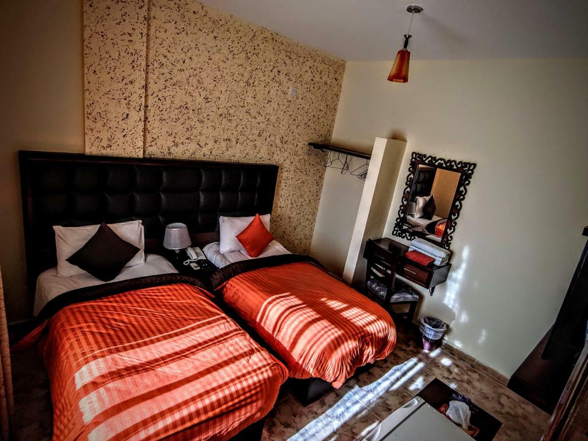 Anbat Midtown Hotel Wadi Musa Extérieur photo