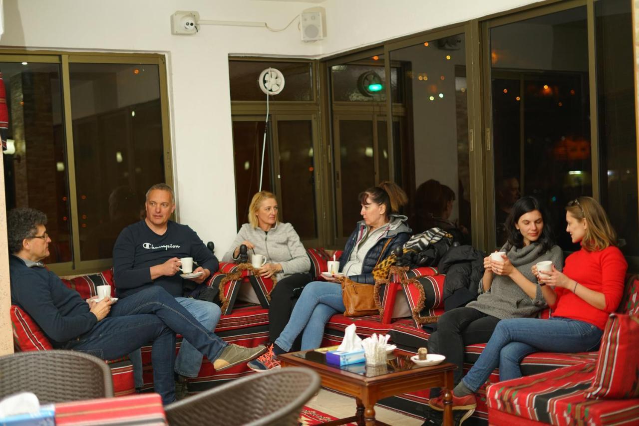 Anbat Midtown Hotel Wadi Musa Extérieur photo